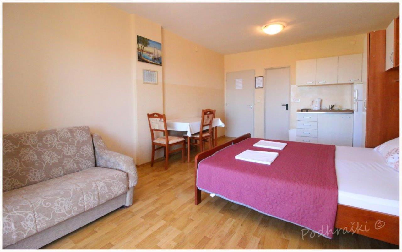 Primosten Apartments Apartment *