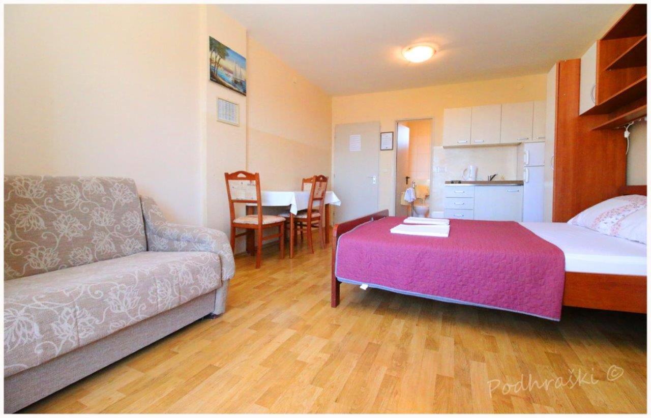 Primosten Apartments Apartment